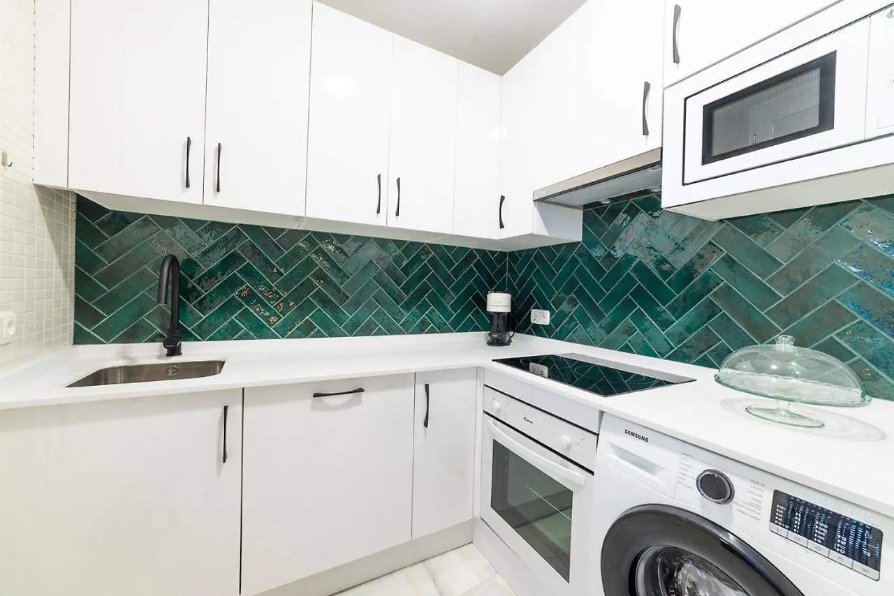 Alohamundi Velarde Apartment Seville 0*,