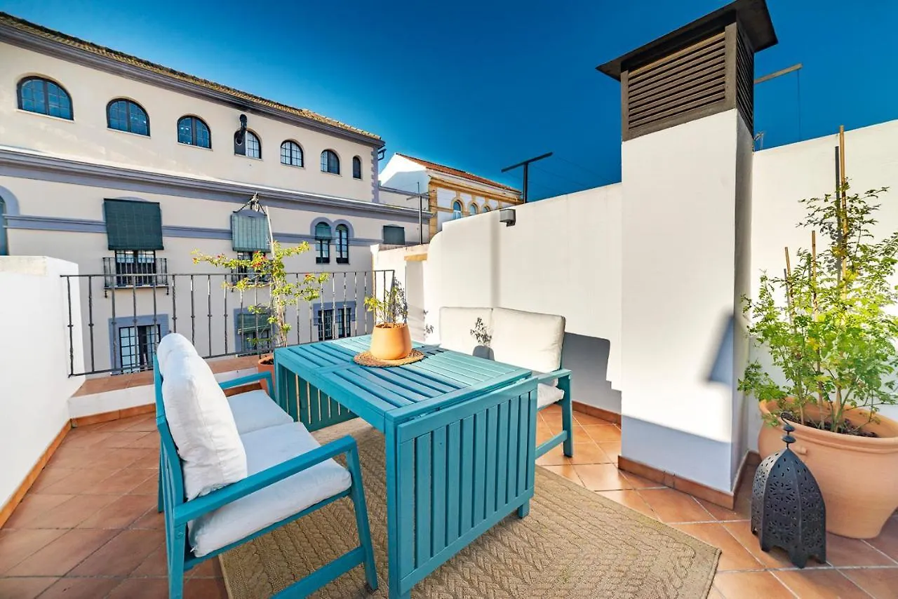 Alohamundi Velarde Apartment Seville