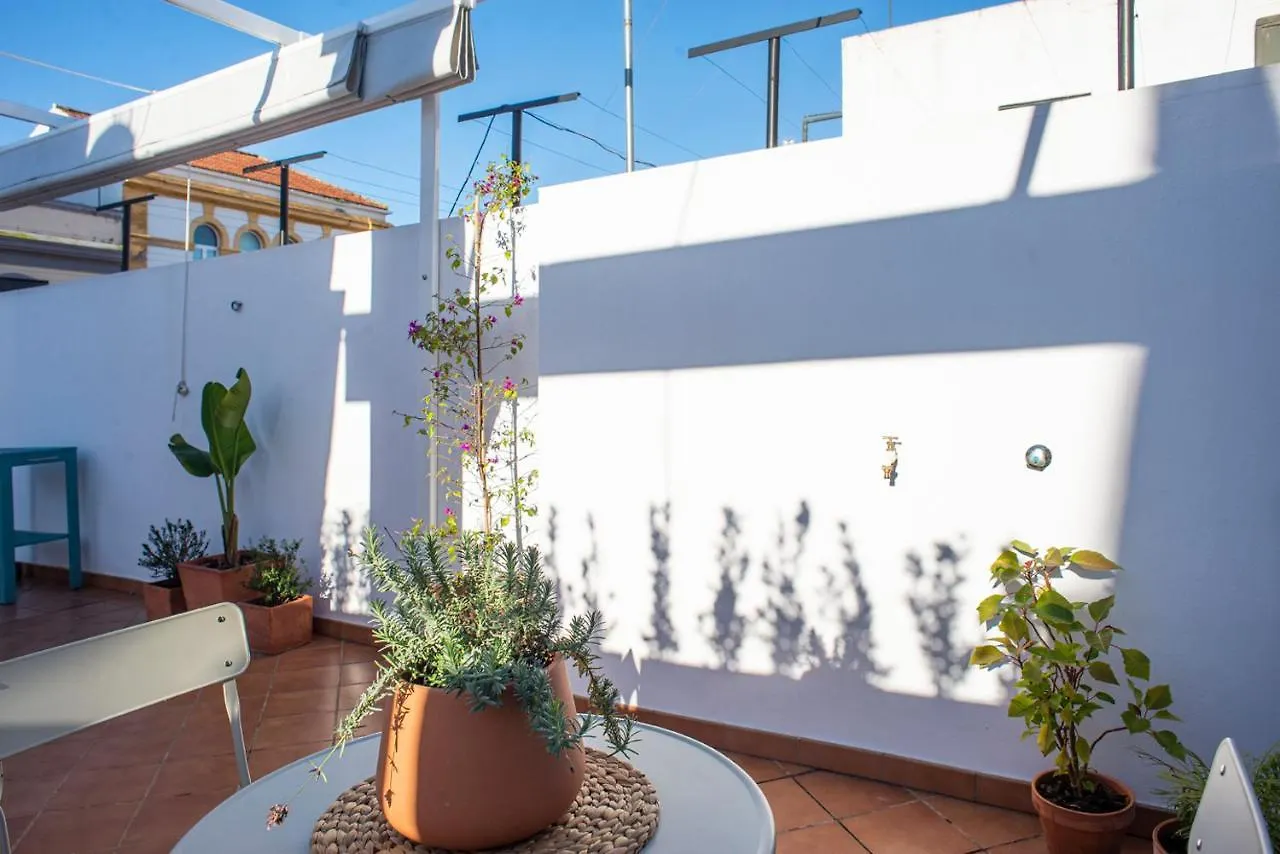 Alohamundi Velarde Apartment Seville 0*,